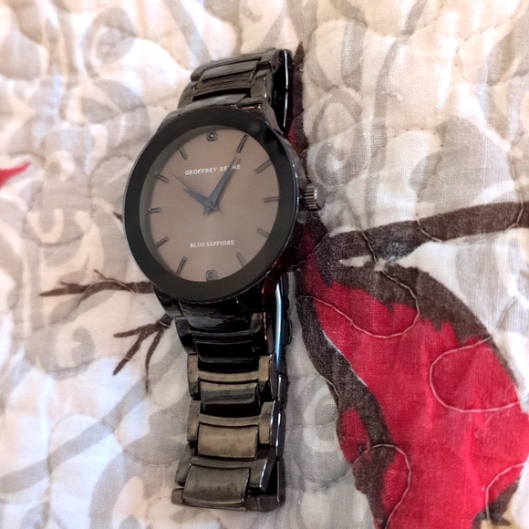 Men's Geoffrey Beene Watch - Picture 2 of 4